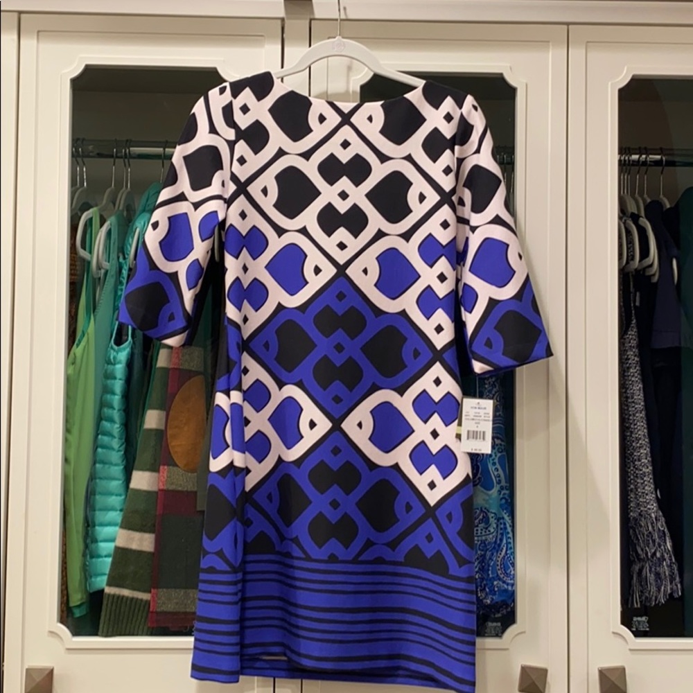Mid-Sleeved Printed Dress